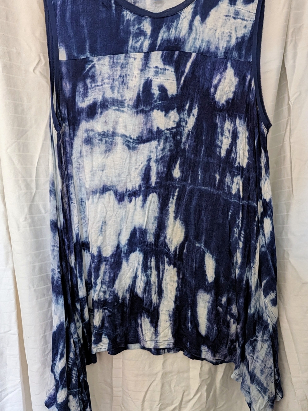 Sleeveless Tie-Dye Swing Tank Top - Blue White